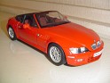 1:18 - UT Models - BMW - Z3 2.8 Roadster - 2000 - Red - Street - 0